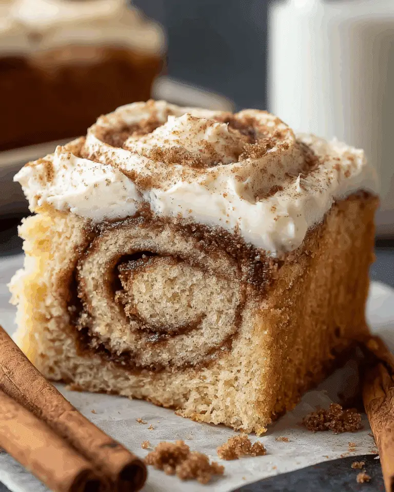 Easy Cinnamon Apple Cake: Warm and Perfectly Spiced Recipe