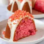Strawberry Crunch Pound Cake Recipe