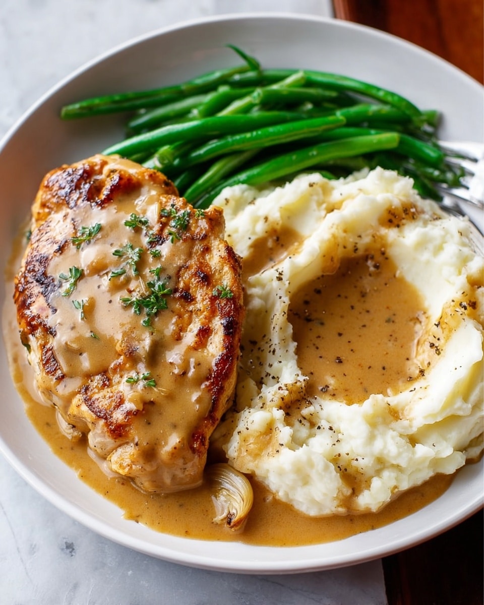 Delicious Creamy Garlic Chicken Recipe