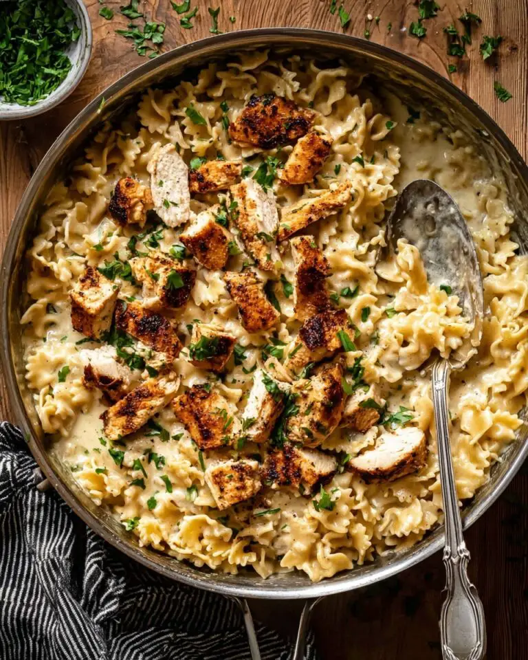 Garlic Parmesan Chicken Pasta in Creamy White Wine Sauce Recipe