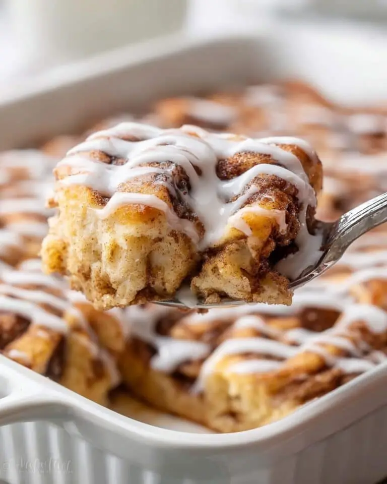 Easy Cinnamon Roll Casserole (7 Ingredients!) Recipe