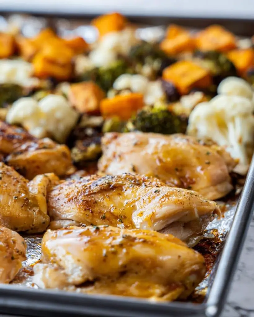 Sheet Pan Buffalo Chicken and Ranch Veggies Recipe