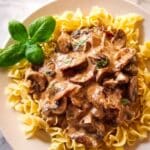 Easy Slow Cooker Beef Stroganoff with Mushrooms and Cream Cheese Recipe