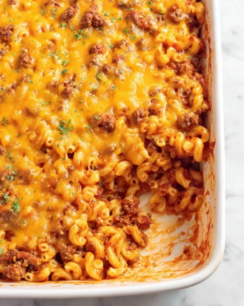 Creamy Cheddar Beef Macaroni Casserole Recipe
