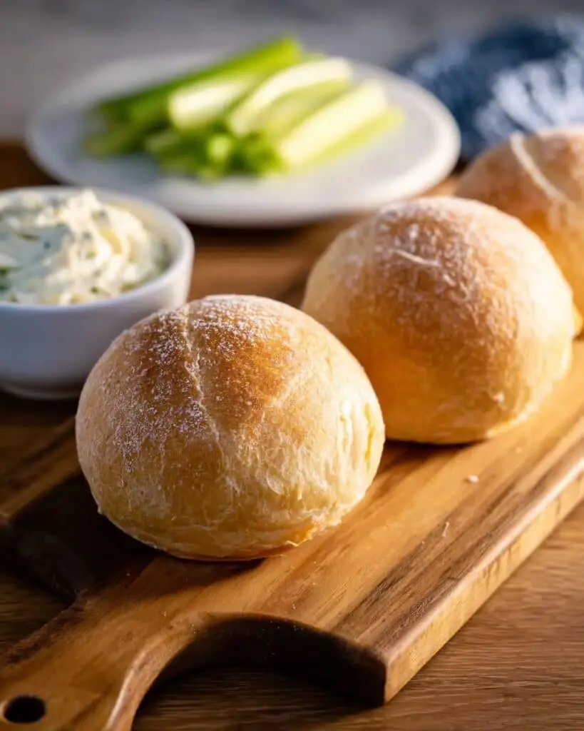 No-Knead Crusty Dinner Rolls Recipe