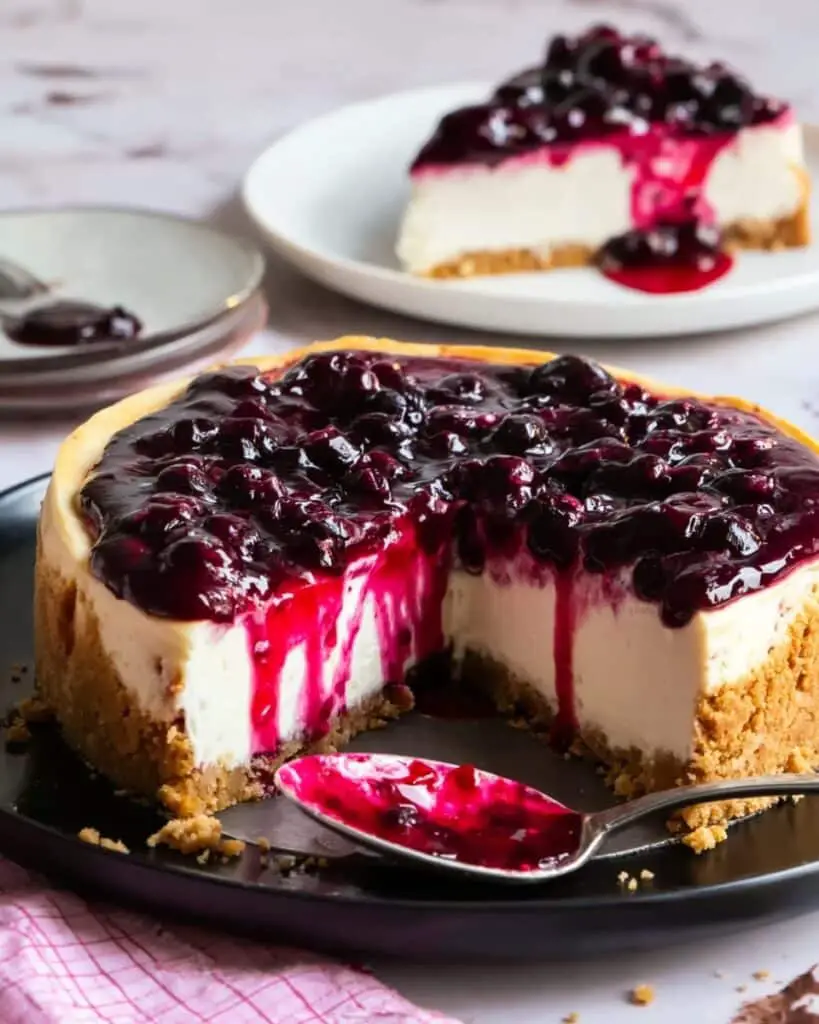 Healthy Cottage Cheese Cheesecake with Blackcurrant Jam Recipe