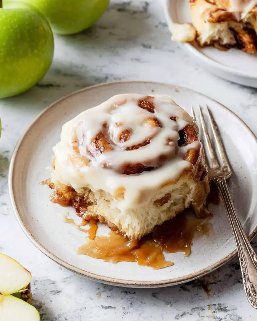 Sticky Apple Cinnamon Rolls Recipe