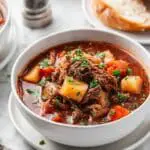 Hearty Slow Cooker Beef and Vegetable Soup Recipe