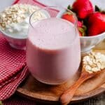 Strawberry Banana Oatmeal Smoothie Recipe