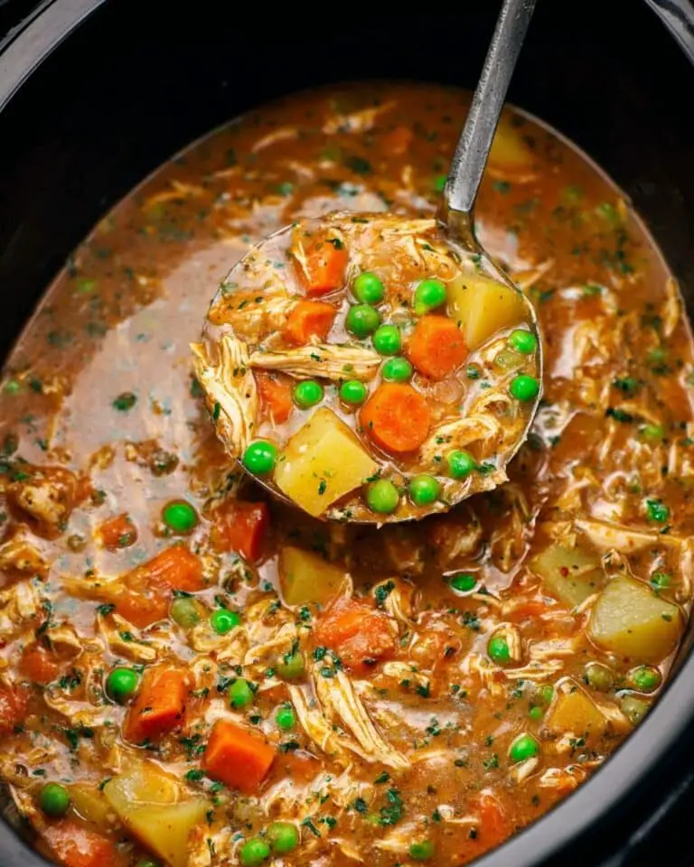 Crockpot Chicken Stew with Vegetables and Herb-Infused Broth Recipe